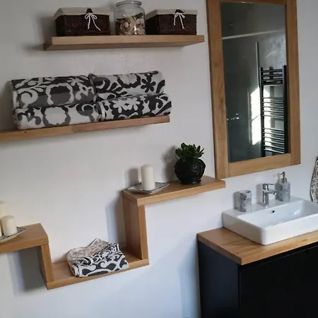 Beautiful In Old Town Apartment