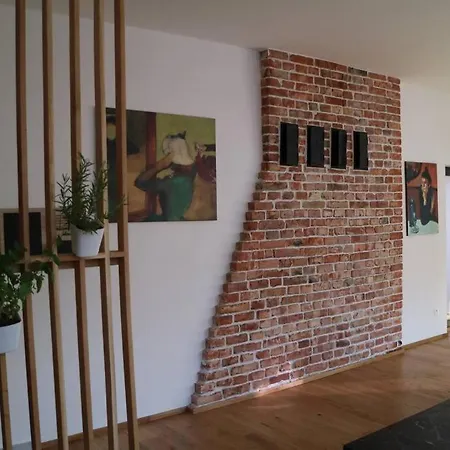 Beautiful In Old Town Apartment *